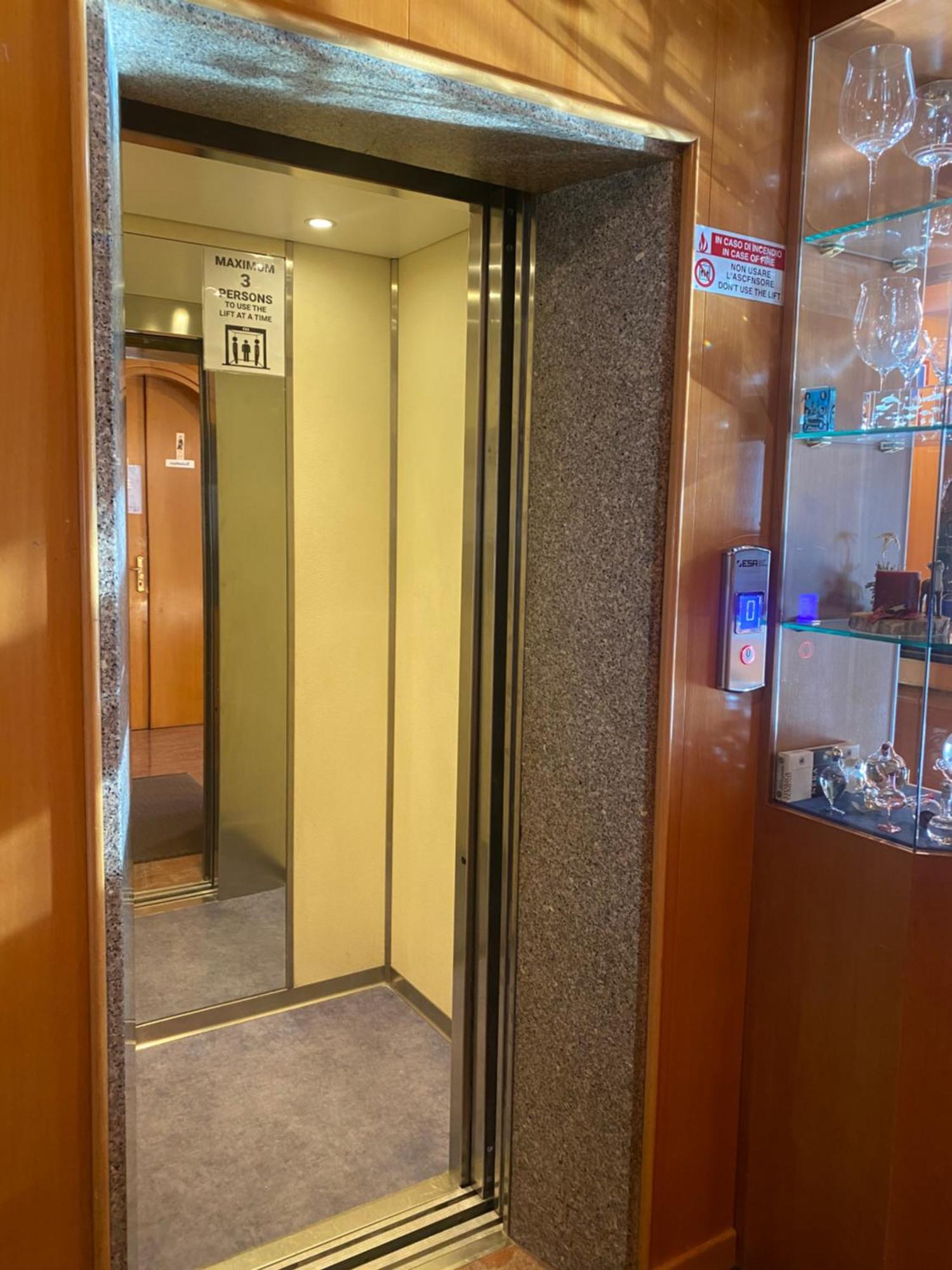 Hotel International タルヴィージオ エクステリア 写真