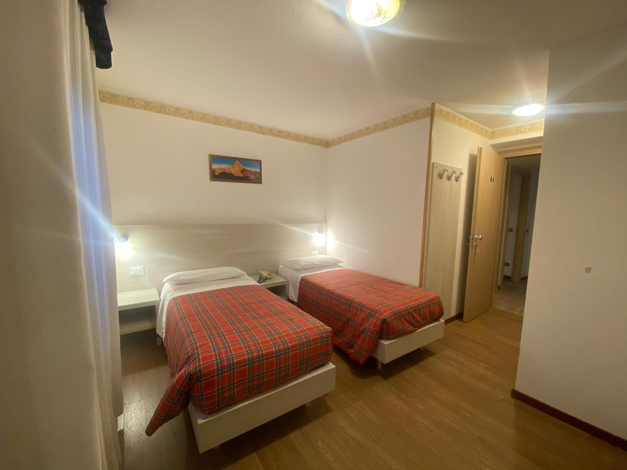 Hotel International タルヴィージオ エクステリア 写真